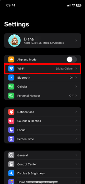 Access Wi-Fi to connect to a Wi-Fi network on iPhone