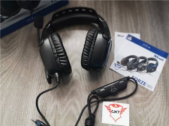 Auriculares Gaming Trust GXT 488-B Forze PS4