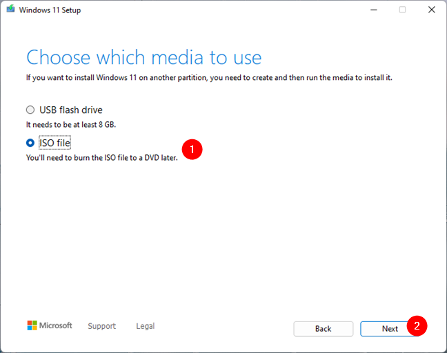 Choosing to create a Windows 11 ISO file