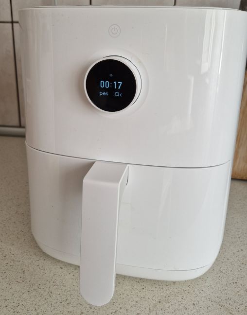 Xiaomi smart airfryer review: Good buy under Rs 10,000?