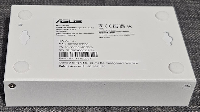 ASUS ExpertWiFi EBP15 can be mounded on walls