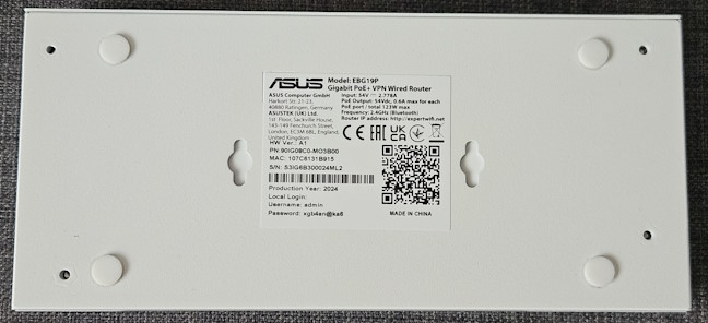 The bottom of the ASUS ExpertWiFi EBG19P