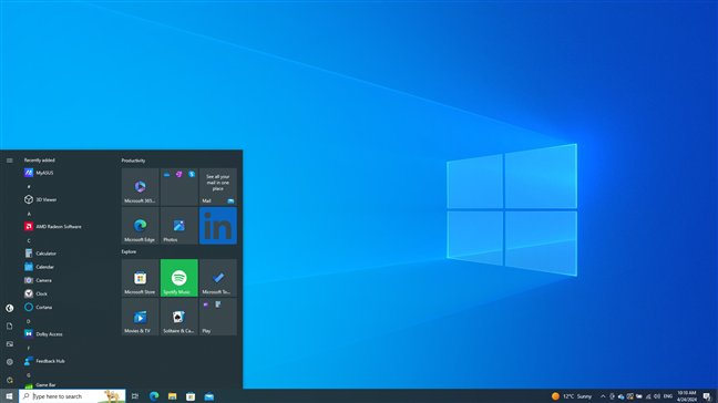 Clean installations of Windows 10 contain bloatware