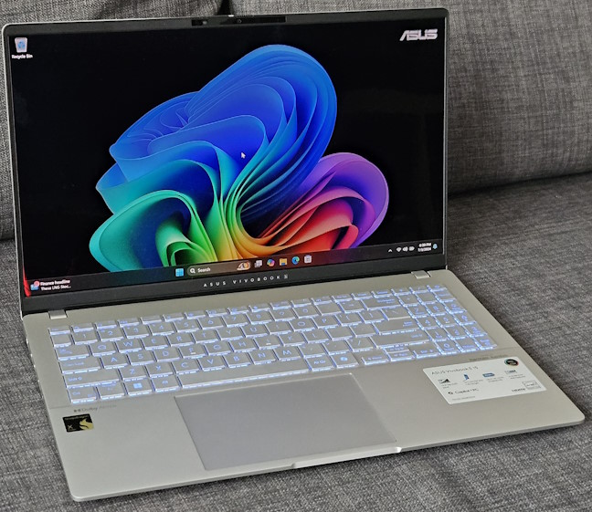 ASUS Vivobook S 15 Copilot+ PC (2024) looks and feels familiar