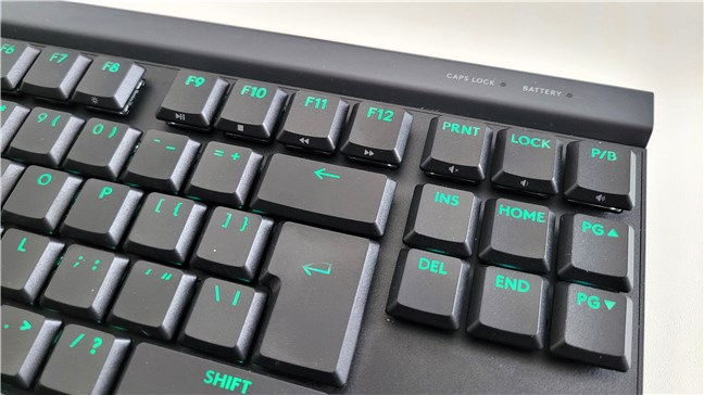 Logitech G515 LIGHTSPEED TKL lacks dedicated media controls