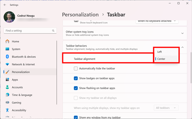 How to align the taskbar to the left in Windows 11