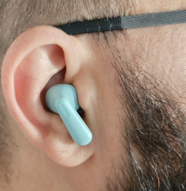 Wearing the OnePlus Nord Buds 3 Pro is a comfortable experience