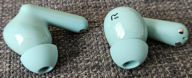 The earbuds feature three microphones