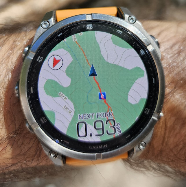 Garmin Fenix 8 provides you with useful information when hiking