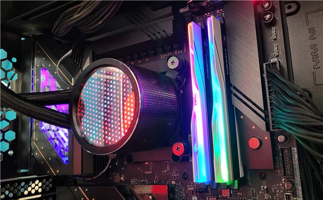 The memory has RGB lighting