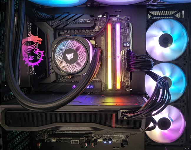 The MSI motherboard and the Corsair cooling solution look great